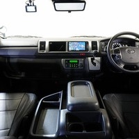 5556 令和5年式 ハイエース ワゴンGL ベッドキットⅣ 2WD 2,700cc (ガソリン車) 10人乗車 4.1万km(車検R8年6月28日）のサムネイル