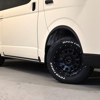 5629 令和7年式 ハイエース DX 2WD 2,000cc (ガソリン車) 2/5人乗車 10km(車検R9年3月)のサムネイル