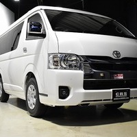 5134.令和7年式 ハイエースワゴン GL 3ナンバー 10人乗り 2WD 2,700㏄ ガソリン車 走行5キロ 新車未登録のサムネイル