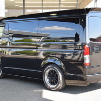 5609 令和5年式　ハイエース　ワイドスーパーGL　ダークプライムⅡ　2WD　2,800cc　ディーゼル車　5人乗り　1.7万kmのサムネイル