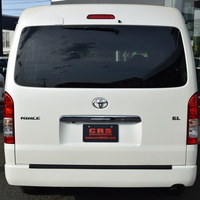 5610 平成22年式 ハイエース ワゴンGL 内装架装車両　2WD 2,700cc (ガソリン車) 10人乗車 5.4万kmのサムネイル