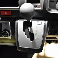 5134.令和7年式 ハイエースワゴン GL 3ナンバー 10人乗り 2WD 2,700㏄ ガソリン車 走行5キロ 新車未登録のサムネイル