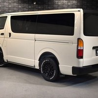 5629 令和7年式 ハイエース DX 2WD 2,000cc (ガソリン車) 2/5人乗車 10km(車検R9年3月)のサムネイル