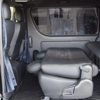5600　令和4年式　ハイエース　スーパーGL　ダークプライムⅡ　4WD　2800cc　ディーゼル車　5人乗り　6.9万kmのサムネイル