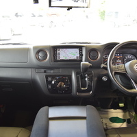 5395 令和5年式 キャラバン グランドプレミアムGX 2WD 2,000cc (ガソリン車) 5人乗車　1.0万kmのサムネイル