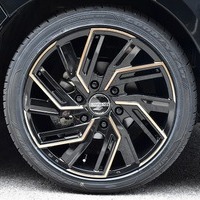 5486.令和5年式 ハイエース スーパーGL ダークプライムⅡ 2WD 2,800cc ディーゼル車 走行2万キロ 検査1年付きのサムネイル