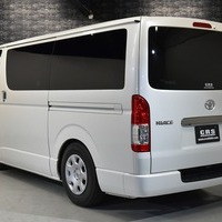 5622 令和3年式 ハイエース スーパーGL ダークプライムⅡ 2WD 2,000cc (ガソリン車) 2/5人乗車 3.1万km(車検R8年3月)のサムネイル