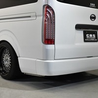 5652 平成29年式 ハイエース S-GL ダークプライム 2WD 3,000cc (ディーゼル車) 2/5人乗車 13.3万kmのサムネイル