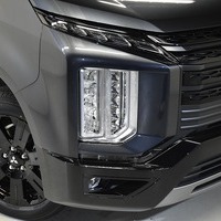 5563 令和7年式 三菱デリカ D:5 CHAMONIX 4WD 2,200cc (ディーゼル車)  7人乗り 10km (車検R10年4月)のサムネイル