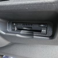 5471　令和4年式　ハイエース　DX-GLパッケージ　2WD　2000cc　ガソリン車　6人乗り　3.4万kmのサムネイル