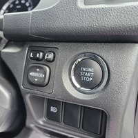 5684　令和2年式　ハイエース　スーパーGL　ダークプライムⅡ　2WD　2000cc　ガソリン車　5人乗り　1.6万kmのサムネイル