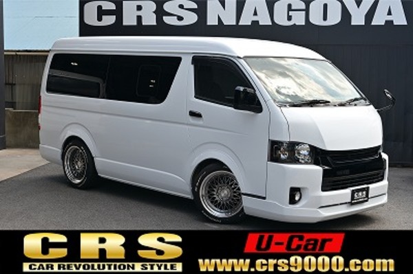 5104. 平成26年式 ハイエース  ワゴンGL 2WD 2,700㏄ ガソリン車 10人乗り 走行1,2万キロ 検査1年付きのサムネイル