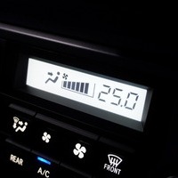 5724 令和5年式 ハイエース S-GL ダークプライムⅡ 2WD 2,000cc (ガソリン車) 2/5人乗車 1.6万kmのサムネイル