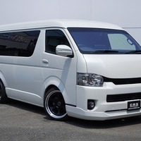 5019 平成29年式 トヨタ ハイエース ワゴンGL リムジン7 2WD 2,700cc(ガソリン車）10人乗車 3.7万km（車検R9年3月）のサムネイル