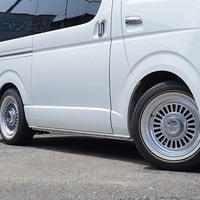 5703 令和4年式 ハイエース スーパーGL ダークプライム2　2WD 2,800cc (ディーゼル) 2/5人乗車 6.6万kmのサムネイル