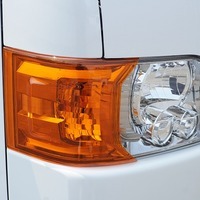 5703 令和4年式 ハイエース スーパーGL ダークプライム2　2WD 2,800cc (ディーゼル) 2/5人乗車 6.6万kmのサムネイル