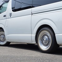 5703 令和4年式 ハイエース スーパーGL ダークプライム2　2WD 2,800cc (ディーゼル) 2/5人乗車 6.6万kmのサムネイル