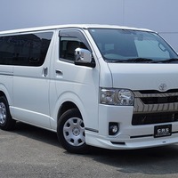 5702 令和3年式 ハイエース スーパーGL ダークプライム2　2WD 2,800cc (ディーゼル) 2/5人乗車 6.0万kmのサムネイル