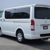 5702 令和3年式 ハイエース スーパーGL ダークプライム2　2WD 2,800cc (ディーゼル) 2/5人乗車 6.0万kmのサムネイル