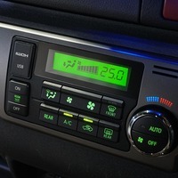 5723 令和4年式 ハイエース S-GL ダークプライムⅡ 2WD 2,800cc (ディーゼル車) 2/5人乗車 3.1万kmのサムネイル