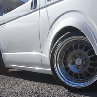 4970　平成26年式　ハイエース　スーパーGL　2WD　3000cc　ディーゼル車　5人乗り　7.2万kmのサムネイル