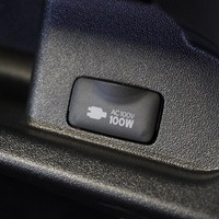5501 令和2年式 ハイエース スーパーGL  ダークプライムⅡ2WD 2,000cc (ガソリン車) 2/5人乗車 5.8万km（車検令和8年2月）のサムネイル
