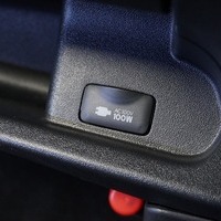 5696 令和5年式 ハイエース スーパーGL ダークプライムⅡ 2WD 2,000cc (ガソリン車) 2/5人乗車 5.9万kmのサムネイル