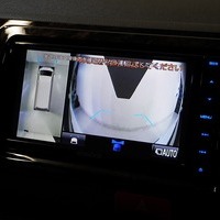 5676 令和4年式 ハイエース S-GL ダークプライムⅡ 2WD 2,800cc (ディーゼル車) 2/5人乗車 3.1万kmのサムネイル