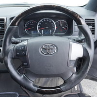 5607　令和2年式　ハイエース　スーパーGL　ダークプライムⅡ　2WD　2000cc　5人乗り　6.2万kmのサムネイル