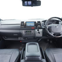 5607　令和2年式　ハイエース　スーパーGL　ダークプライムⅡ　2WD　2000cc　5人乗り　6.2万kmのサムネイル