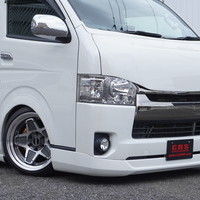5619　平成29年式　ハイエース　スーパーGL　ダークプライム　2WD　2000cc　ガソリン車　5人乗り　8.3万kmのサムネイル