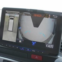 5136 ハイエース ワゴンGL 2WD 2,700cc (ガソリン) 10人乗車 7kmのサムネイル