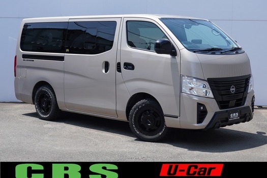 5656　キャラバン 50THアニバーサリー GRAND プレミアム GX 4WD 2,400cc (ディーゼル車) 2/5人乗車 1.1万㎞のサムネイル