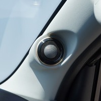 5656　キャラバン 50THアニバーサリー GRAND プレミアム GX 4WD 2,400cc (ディーゼル車) 2/5人乗車 1.1万㎞のサムネイル