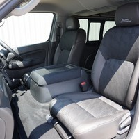 5656　キャラバン 50THアニバーサリー GRAND プレミアム GX 4WD 2,400cc (ディーゼル車) 2/5人乗車 1.1万㎞のサムネイル