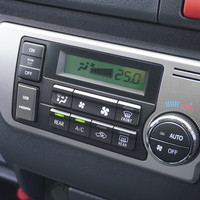 5122　オリジナルPKG　ハイエース　ワゴンGL　2WD　2700cc　ガソリン車　10人乗りのサムネイル