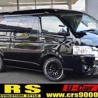 5694 令和5年式 ハイエース ワゴンGL 内装架装車両　2WD 2,700cc (ガソリン車) 10人乗車 8,000kmのサムネイル