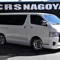 5693.令和7年式 ハイエース スーパーGL ダークプライムS 2WD 2,800cc ディーゼル車 走行40キロ 車検令和9年5月のサムネイル