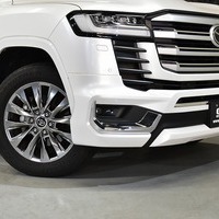 5727 令和5年式 トヨタ ランドクルーザー 300 ZX 4WD 3,300cc(ディーゼル車) 5人乗り 13,650km 車検令和8年5月22日のサムネイル