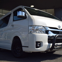 5429 令和5年式 ハイエース ワゴンGL　L字ベッドキット　2WD 2,700cc (ガソリン車) 10人乗車 2.1万kmのサムネイル