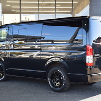 5442 令和5年式 ハイエース スーパーGL ダークプライムⅡ 2WD 2,000cc (ガソリン車) 2/5人乗車 5.7万kmのサムネイル