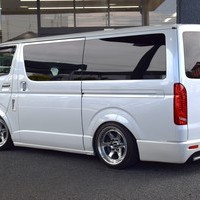 5740 平成31年式 ハイエース スーパーGL 50THアニバーサリー 2WD 2,000cc (ガソリン車) 5人乗車 5.6万kmのサムネイル