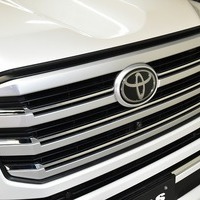 5727 令和5年式 トヨタ ランドクルーザー 300 ZX 4WD 3,300cc(ディーゼル車) 5人乗り 13,650km 車検令和8年5月22日のサムネイル
