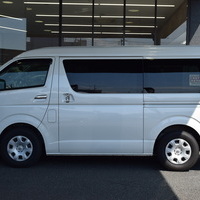 5429 令和5年式 ハイエース ワゴンGL　L字ベッドキット　2WD 2,700cc (ガソリン車) 10人乗車 2.1万kmのサムネイル