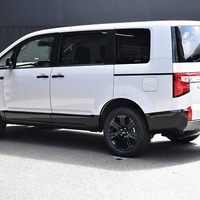 5570.令和7年式 デリカD:5 シャモニー 4WD 2,300㏄ ディーゼル車 走行9キロ 車検令和10年3月のサムネイル