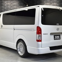 5589 令和6年式 ハイエース スーパーGL ダークプライムⅡ 2WD 2,800cc (ディーゼル車）1.2万kmのサムネイル