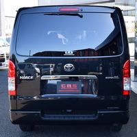 5442 令和5年式 ハイエース スーパーGL ダークプライムⅡ 2WD 2,000cc (ガソリン車) 2/5人乗車 5.7万kmのサムネイル
