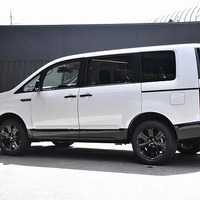 5570.令和7年式 デリカD:5 シャモニー 4WD 2,300㏄ ディーゼル車 走行9キロ 車検令和10年3月のサムネイル
