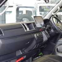 5694 令和5年式 ハイエース ワゴンGL 内装架装車両　2WD 2,700cc (ガソリン車) 10人乗車 8,000kmのサムネイル