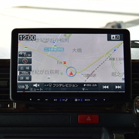 5740 平成31年式 ハイエース スーパーGL 50THアニバーサリー 2WD 2,000cc (ガソリン車) 5人乗車 5.6万kmのサムネイル